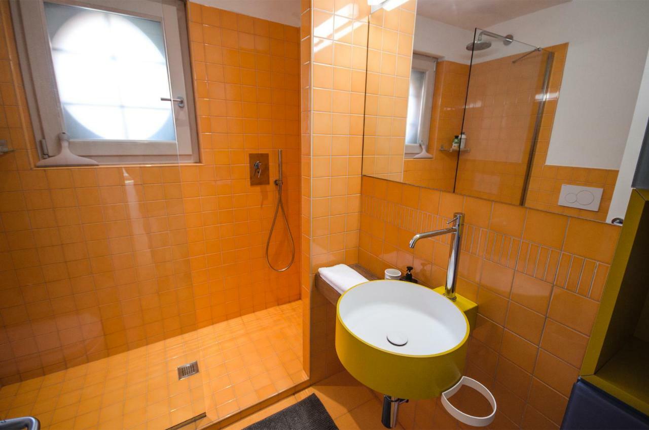 Luxury 65Mq Under The Two Towers Apartment Bologna Exterior photo